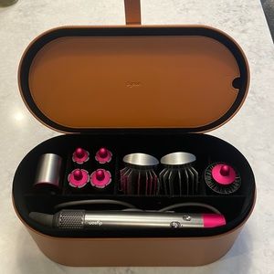 Dyson Airwrap *like new condition!*